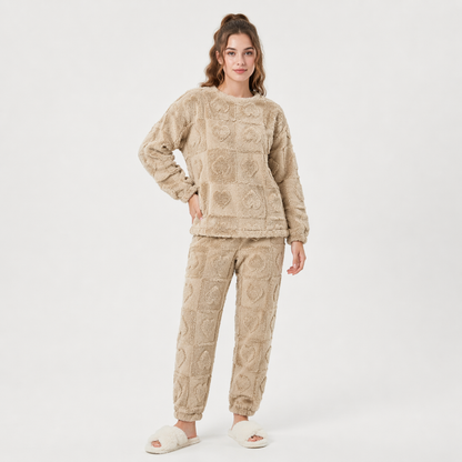 Pijamas De Polar Invierno Mujer Conjunto Chiporro Suave Corazones