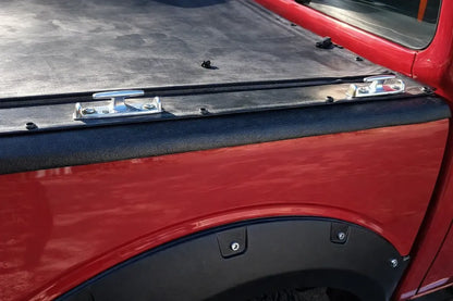 Set X2 Ganchos De Amarre Universal Camionetas Pick Up 4x4 Plateado